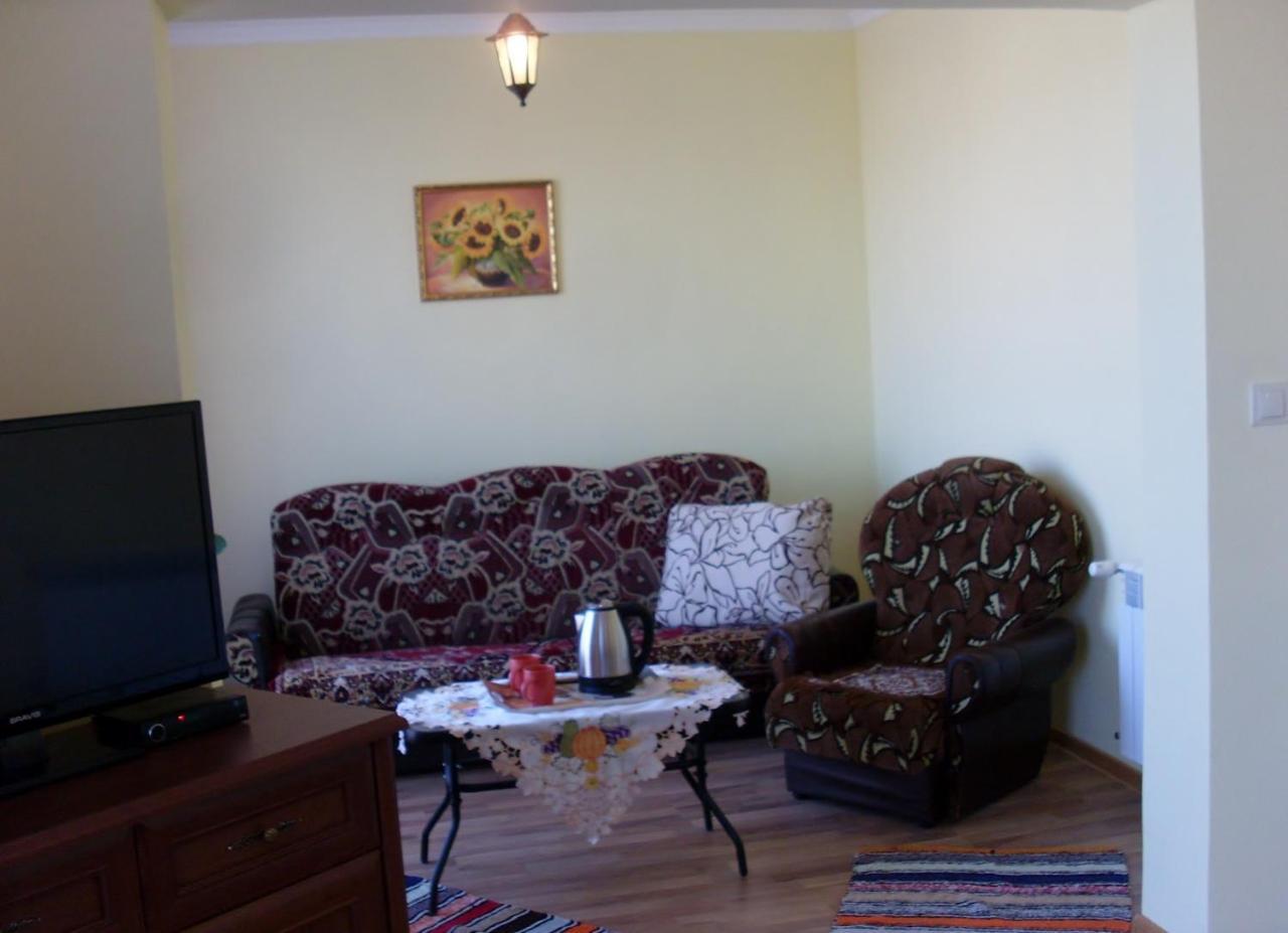 Yanoshi Villa Eden Delux الغرفة الصورة
